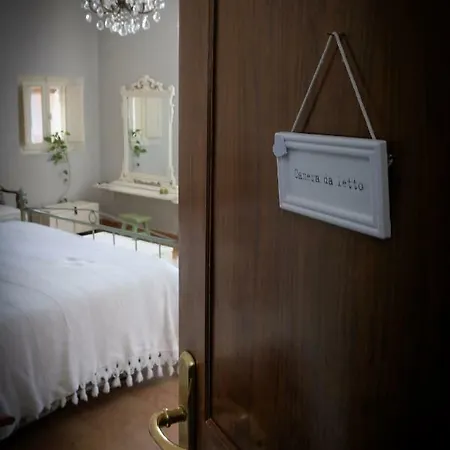 Bed & Breakfast La Pausetta