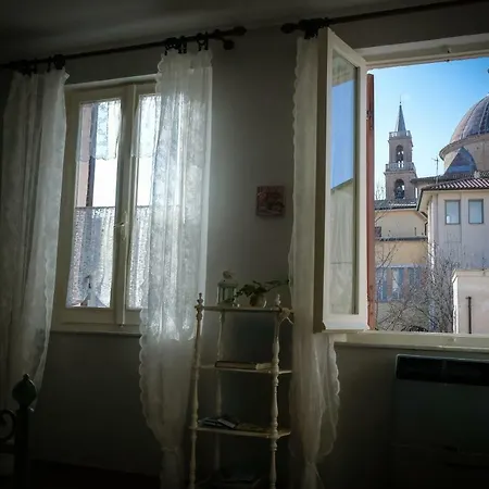 Oda ve Kahvaltı La Pausetta 3*
